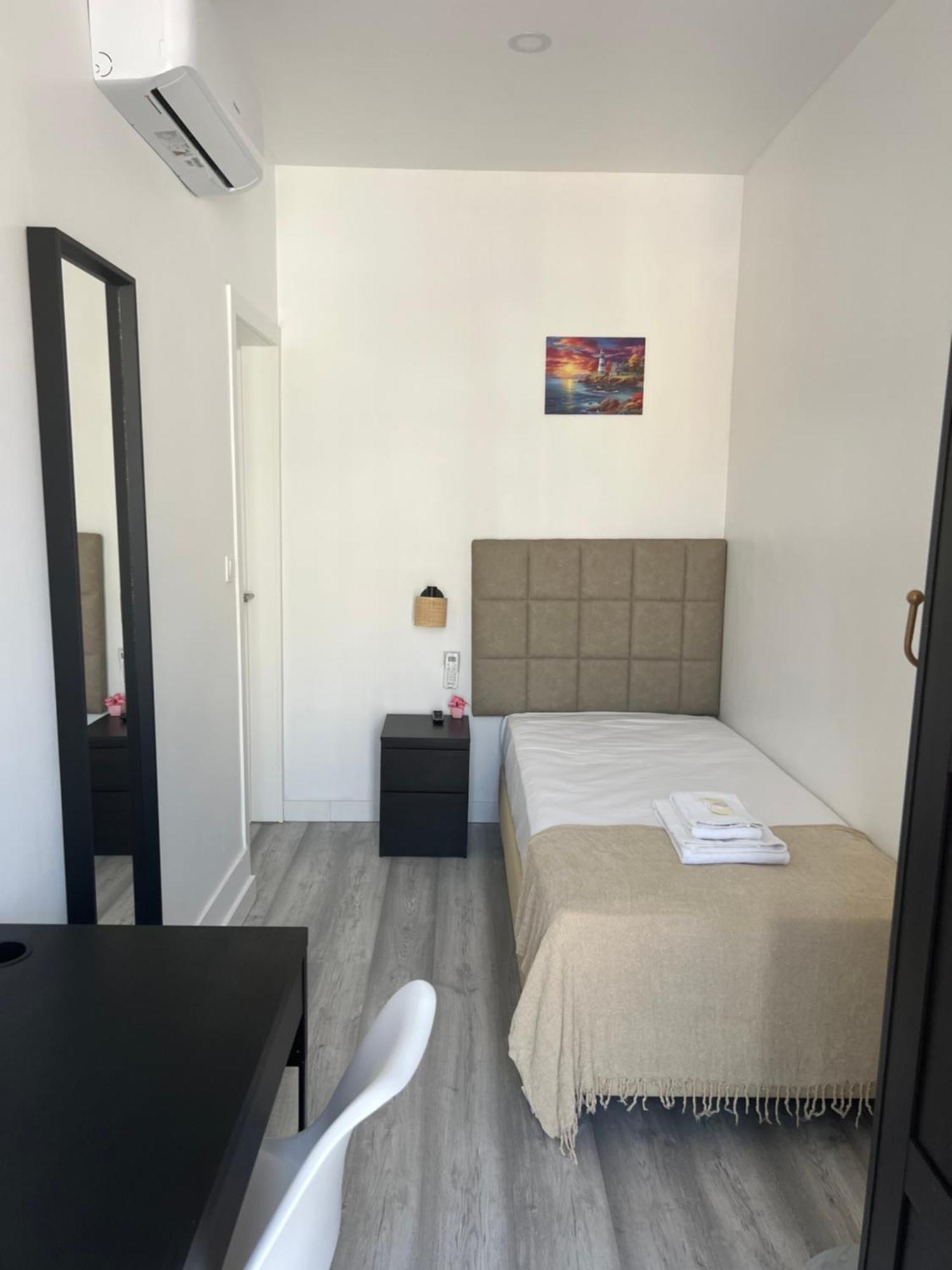 Sao Lazaro Bhuiyan Family Host Hotel Lisboa Eksteriør billede