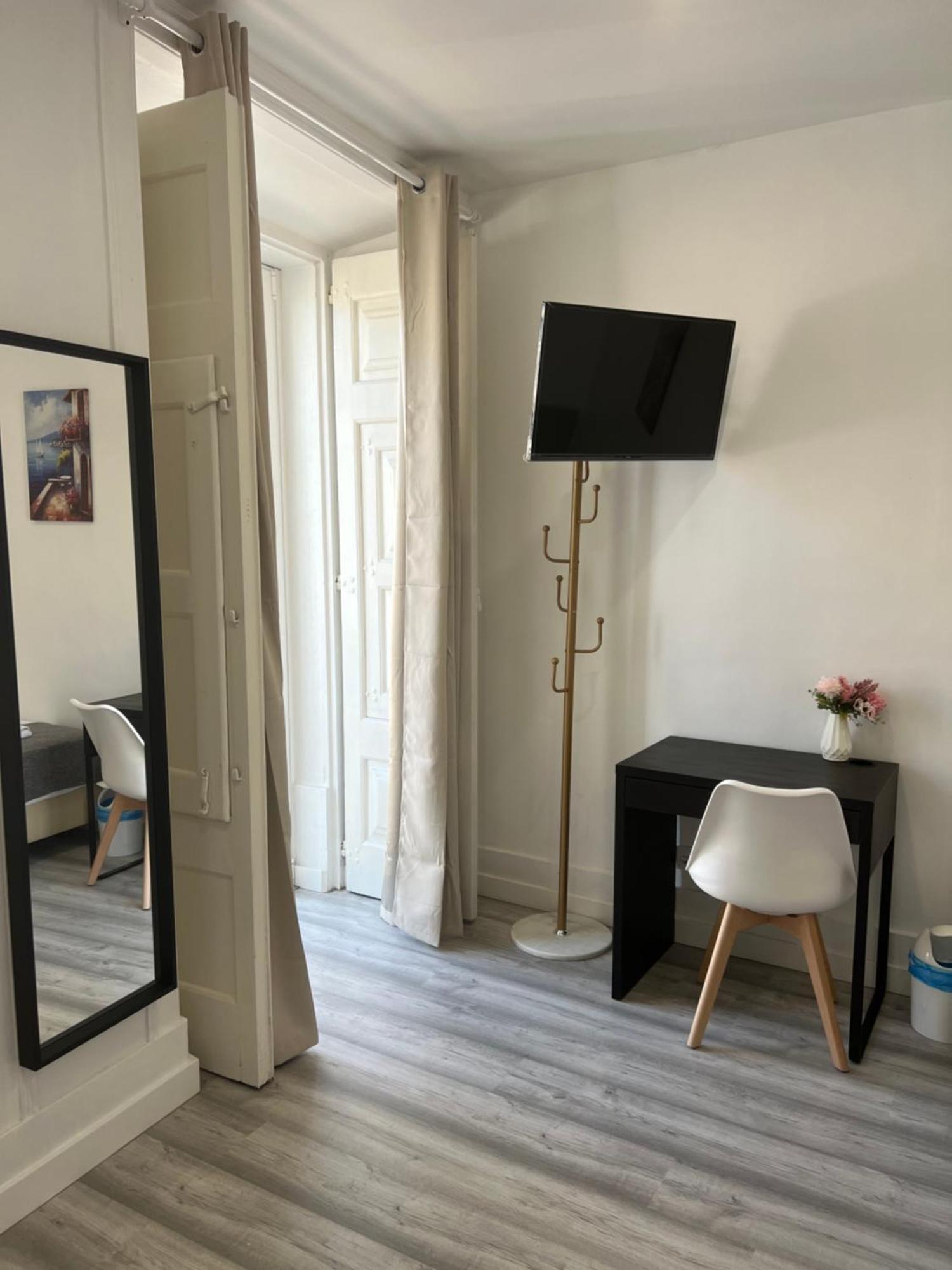 Sao Lazaro Bhuiyan Family Host Hotel Lisboa Eksteriør billede