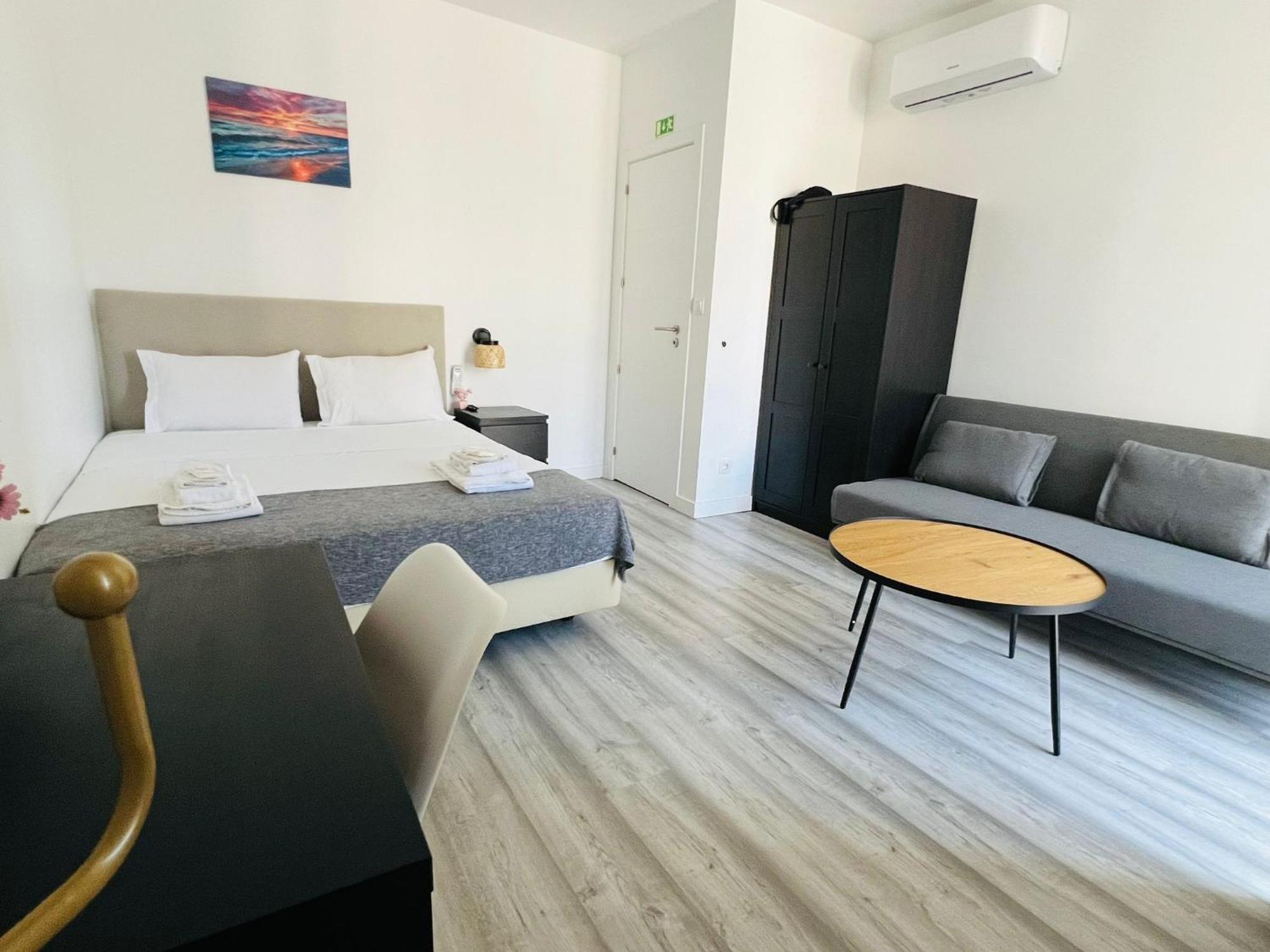 Sao Lazaro Bhuiyan Family Host Hotel Lisboa Eksteriør billede